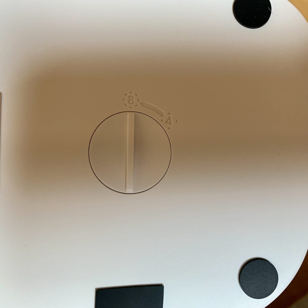 4-way/8-way switch on the bottom of the arcade controller